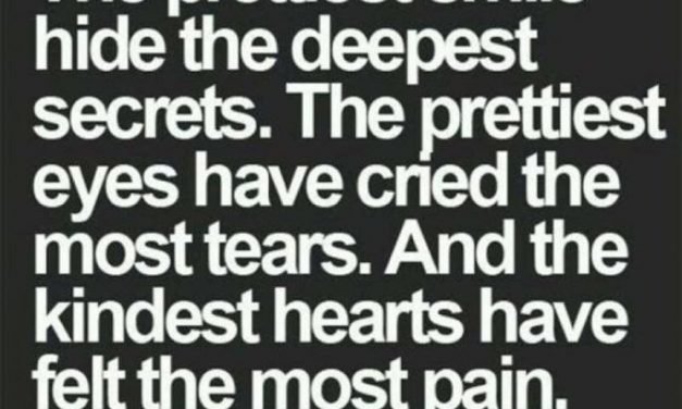 30+ Deep Love Quotes that Says it all